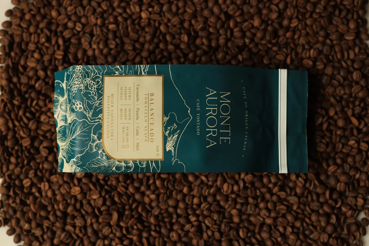 Café Monte Aurora — pieza de campaña 1